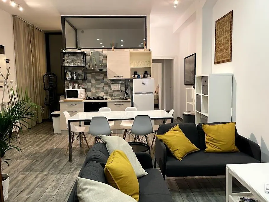 Regine & Re Villa Naples